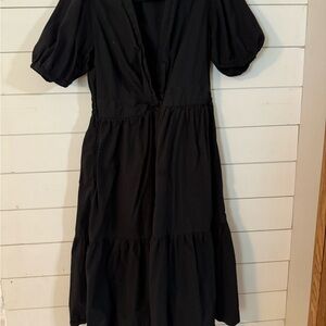Chic Black Midi Dress